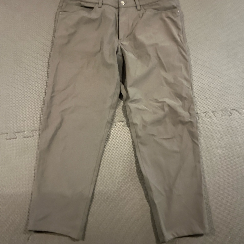 Lululemon ABC pants 34